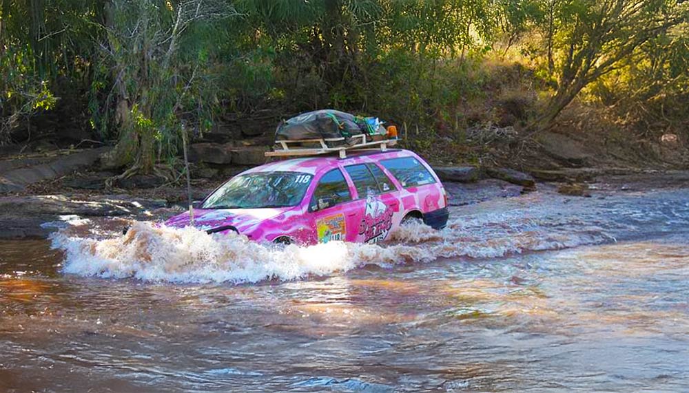 Dee's Devotion To The Outback
